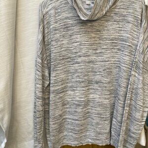 Heather Turtleneck Lightweight Sweater